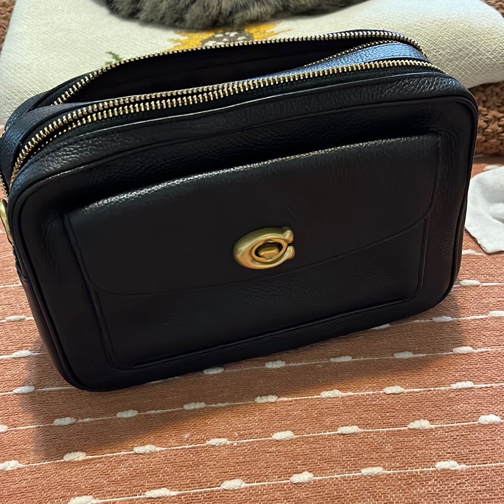 Willow Camera Bag